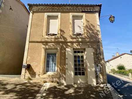 sainte colombe en bruilhois - maison de type 3 louée meublé