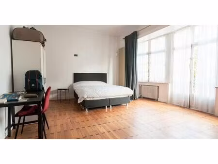 maison en colocation à rue des atrébates etterbeek (vbe33351)