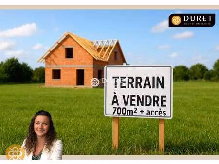 vente terrain à commequiers (85220) : à vendre / 700m² commequiers