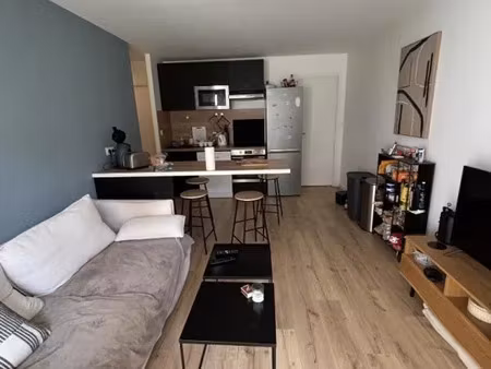 location appartement 1 pièce 11 m² à pessac (33600)