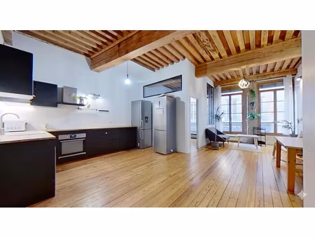 location appartement 2 pièces 67 m² à lyon 1 (69001)