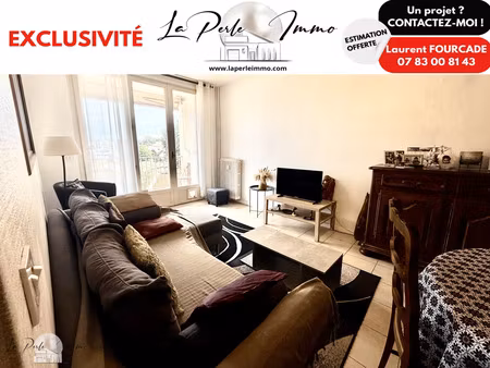 élégant appartement t2 meublé de 46m² habitables avec terrasse  cave et vue imprenable sur