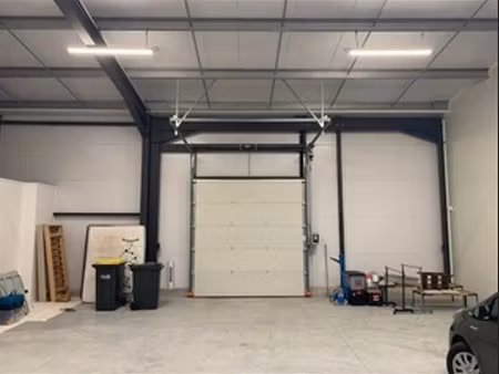 location locaux professionnels 230 m² à saint-avé (56890)  1 600 €