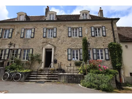 vente maison 5 pièces 150 m² saint-didier-sur-arroux (71190)