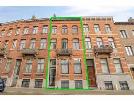 cabinet professionnel + appartement triplex (3 chambres et 2