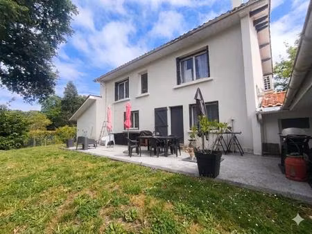 167 m² d’élégance au calme d’un quartier prisé