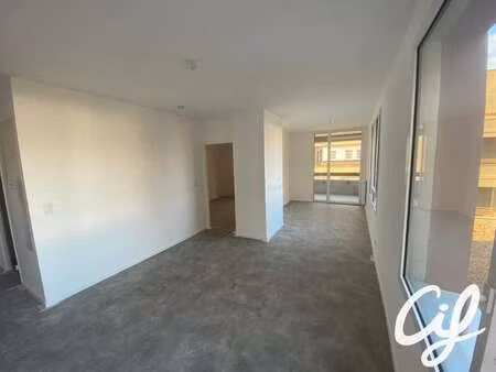 location appartement 2 pièces à nantes (44000) : à louer 2 pièces / 45m² nantes