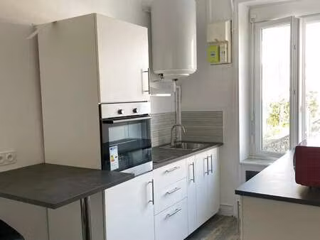 location appartement t1 meublé à nantes (44000) : à louer t1 meublé / 24m² nantes