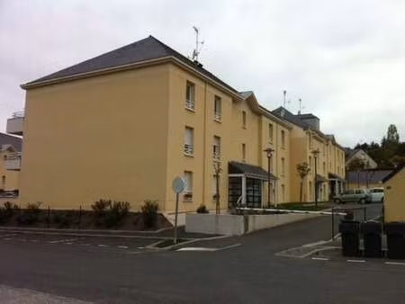location appartement 2 pièces à chalonnes-sur-loire (49290) : à louer 2 pièces / 41m² chal