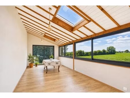 maison de 5 pièces de 102 m² à douarnenez