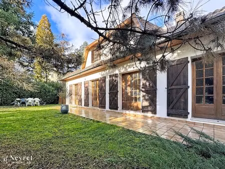 maison - 170m2 - 2 837m2 de terrain avec piscine - st genis laval