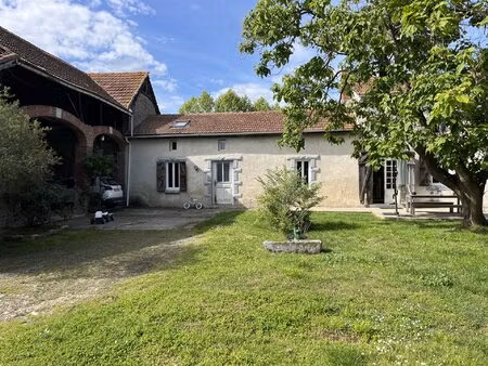 maison de village avec dépendances sarriac-bigorre (65140)