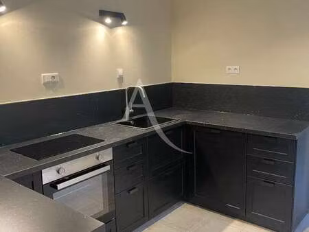 location appartement 3 pièces au lion-d'angers (49220) : à louer 3 pièces / 92m² le lion-d