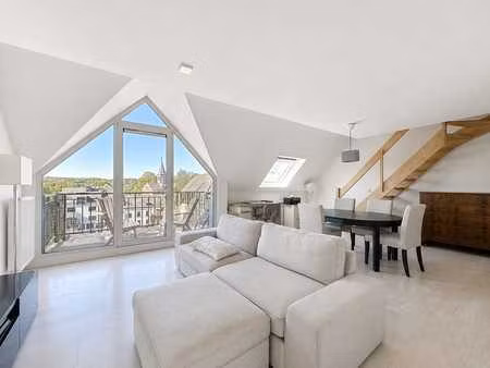 lumineux duplex - 2 terrasses - peb b - idéal investisseurs
