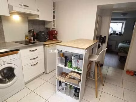 location appartement 2 pièces à nantes (44000) : à louer 2 pièces / 27m² nantes