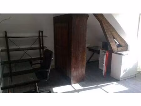 location appartement t1 meublé à rennes centre ville (35000) : à louer t1 meublé / 15m² re