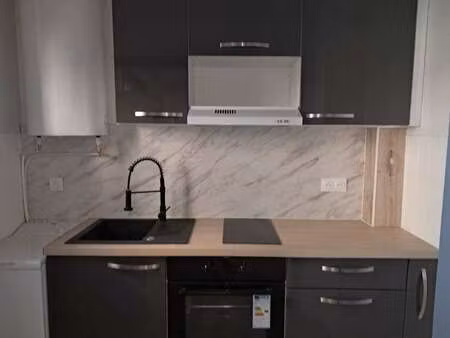 location appartement t1 à cahors (46000) : à louer t1 / 26m² cahors