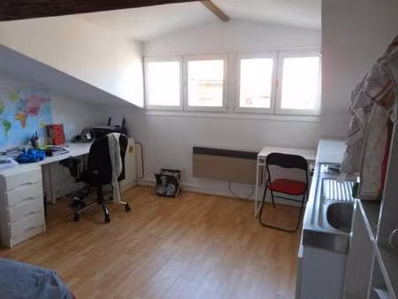 location appartement t1 à toulouse (31000) : à louer t1 / 16m² toulouse