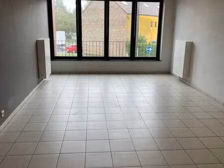 sombreffe appartement deux chambres