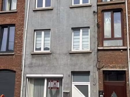 maison 4 chambres en très bon état
