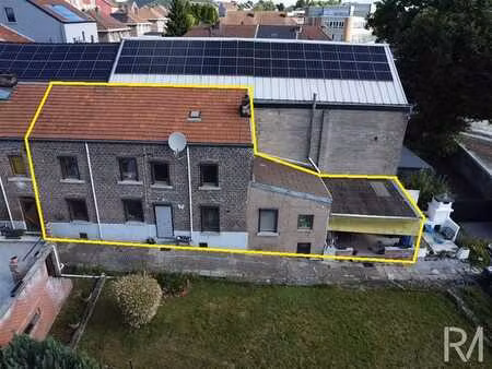maison semi-mitoyenne 2 chambres avec terrasse
