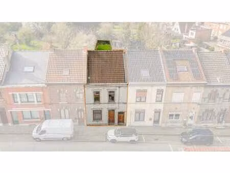 maison 4 chambres à rafraîchir – beau potentiel