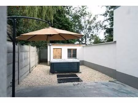 maison totalement rénovée à mons  peb b