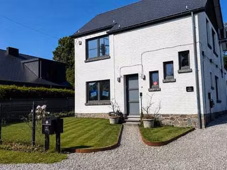 maison 3 ch. neupré  jardin  4 façades  epc c
