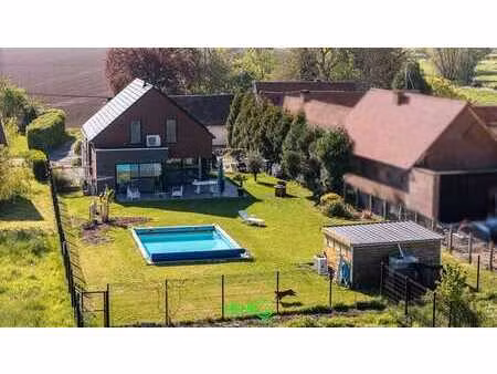 villa contemporaine 4 façades avec piscine ...