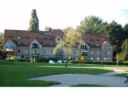 très bel appartement 2 chambres avec garage sécurisé