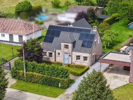 instapklare open bebouwing met 5 slaapkamers op een uitzo...