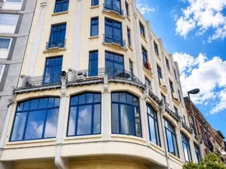appartement de caractère +/- 140m2 avec 2 chambres