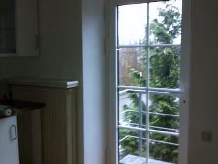 appartement 2 ch. avec jardin à neupré (44 caractères)