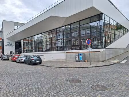 studio de 25 m² situé juste à côté de la piscine jonfosse
