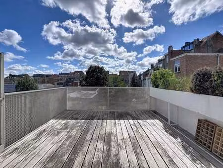 forest – place albert | appartement 1 chambre avec terrasse