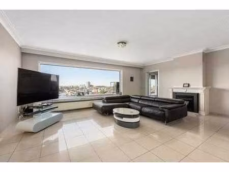penthouse spacieux avec vue panoramique