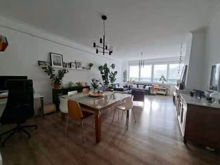 appartement lumineux 2 chambres et garage