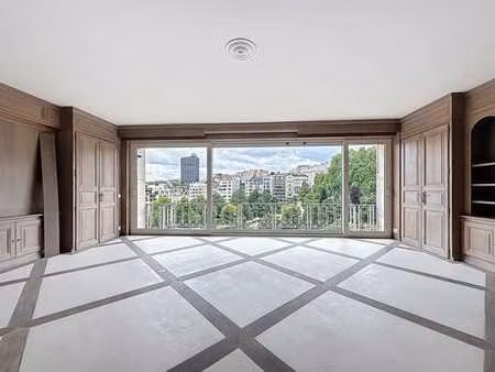 jardin du roi penthouse -3 chambres et family room-terrasses
