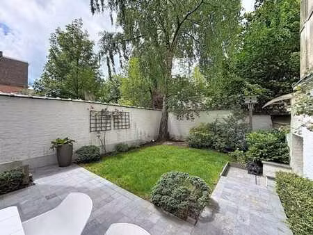 montgomery  superbe duplex 2 ch + jardin + garage