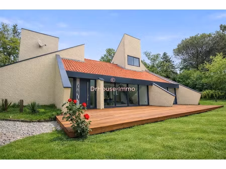 vente maison 8 pièces 185 m² à carignan-de-bordeaux (33360)  600 000 €