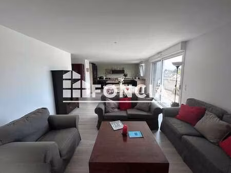 location appartement 4 pièces meublé à hennebont (56700) : à louer 4 pièces meublé / 131m²