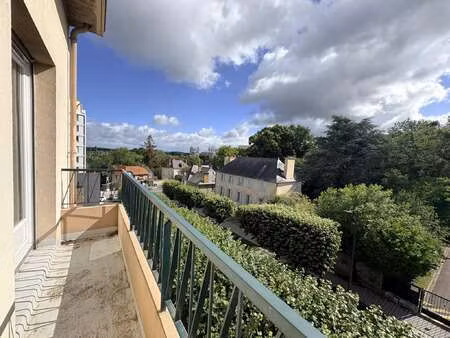 location appartement 2 pièces à rennes (35000) : à louer 2 pièces / 46m² rennes