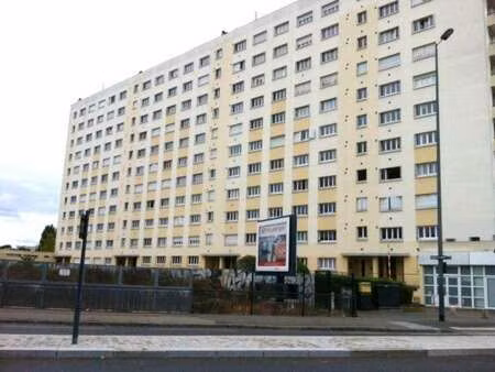location appartement t1 à rennes lorient - saint-brieuc (35000) : à louer t1 / 28m² rennes
