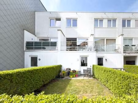 charmante maison au cœur de blankenberge  à quelques minu...
