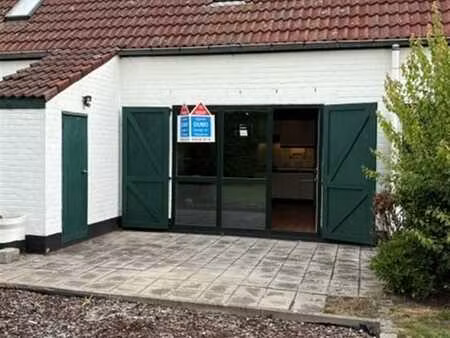 maison de vacances rénovée avec parking privé