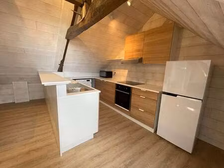 location appartement 2 pièces à louvigné-de-bais (35680) : à louer 2 pièces / 63m² louvign