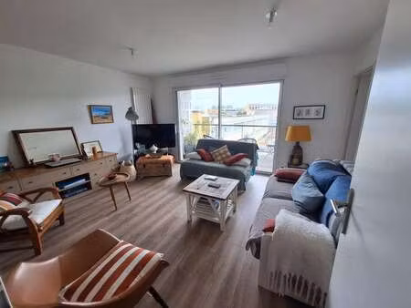 location appartement 2 pièces à saint-malo (35400) : à louer 2 pièces / 47m² saint-malo