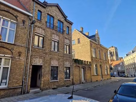 appartement duplex à louer dans le centre de furnes