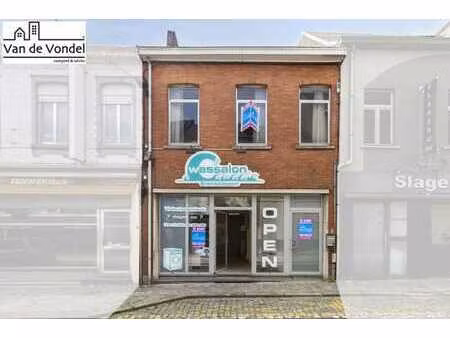 local commercial avec duplex dans le centre d'erembodegem