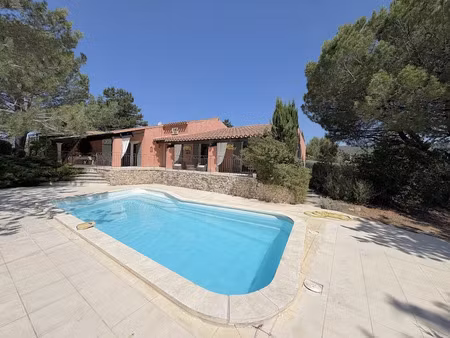 vente maison 4 pièces 172 m² à saint-saturnin-lès-apt (84490)  649 000 €